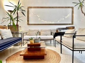 96 Sqm last floor shared apartment